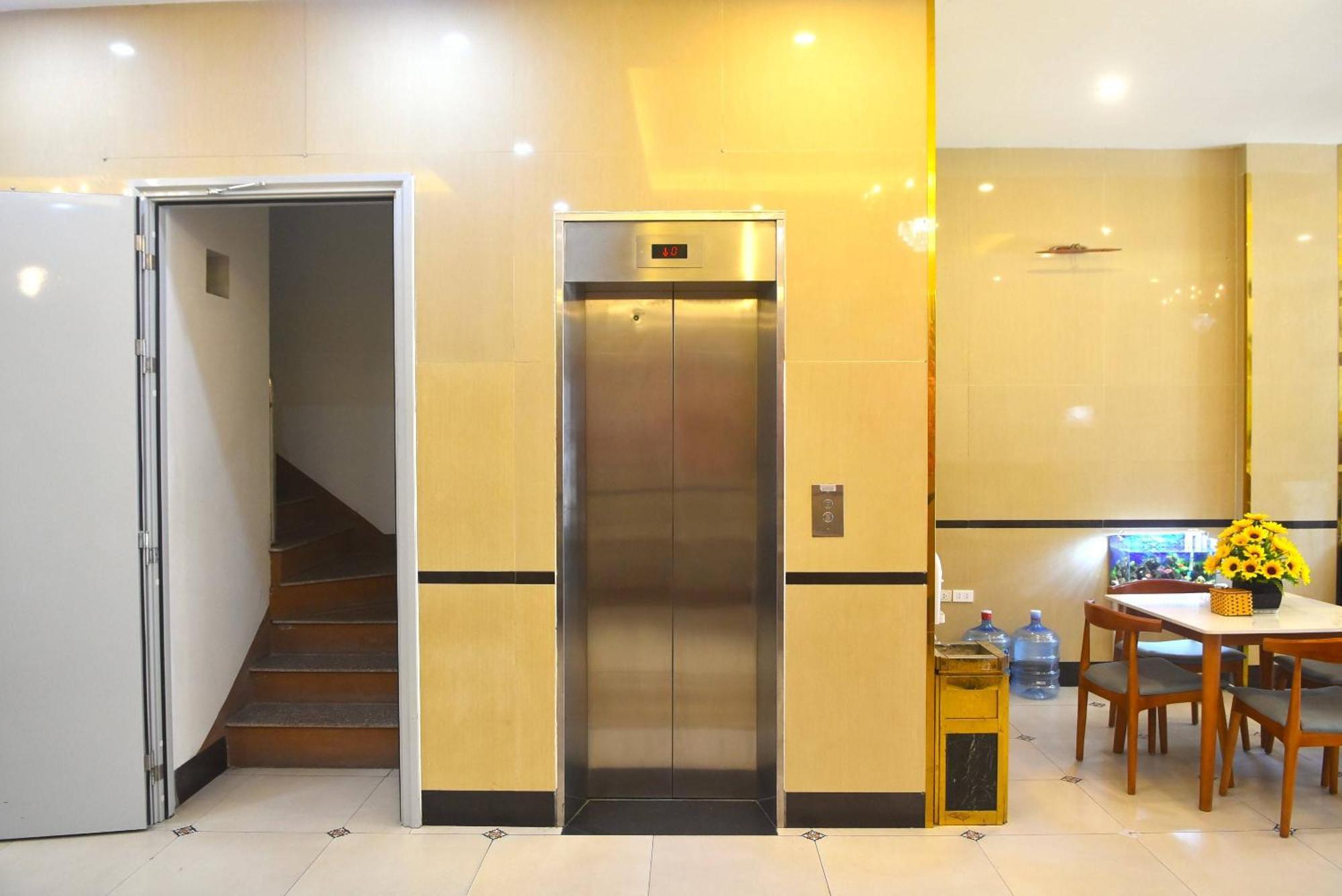Thanh Hang Hotel Near Emerald My Dinh Hanoi Exterior photo